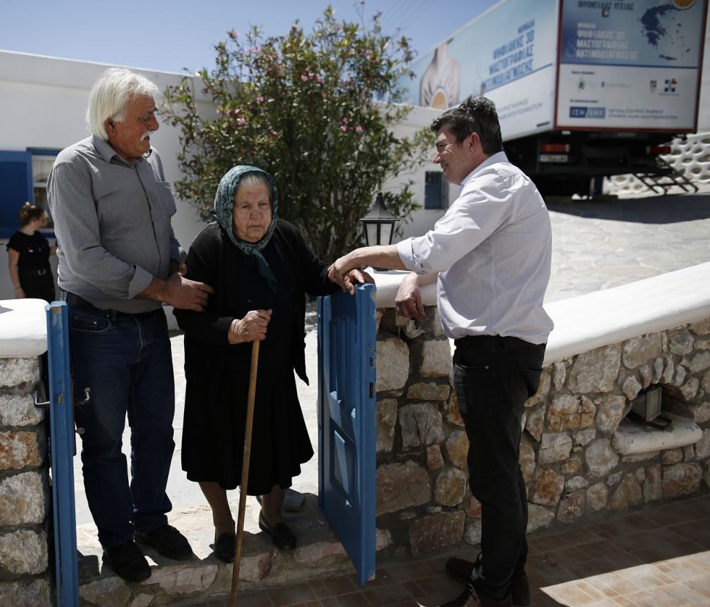 Ένα χρόνο πριν, οι Κινητές Ιατρικές Μονάδες βρέθηκαν στο απομονωμένο νησί των Μικρών Ανατολικών Κυκλάδων, τη Δονούσα.
